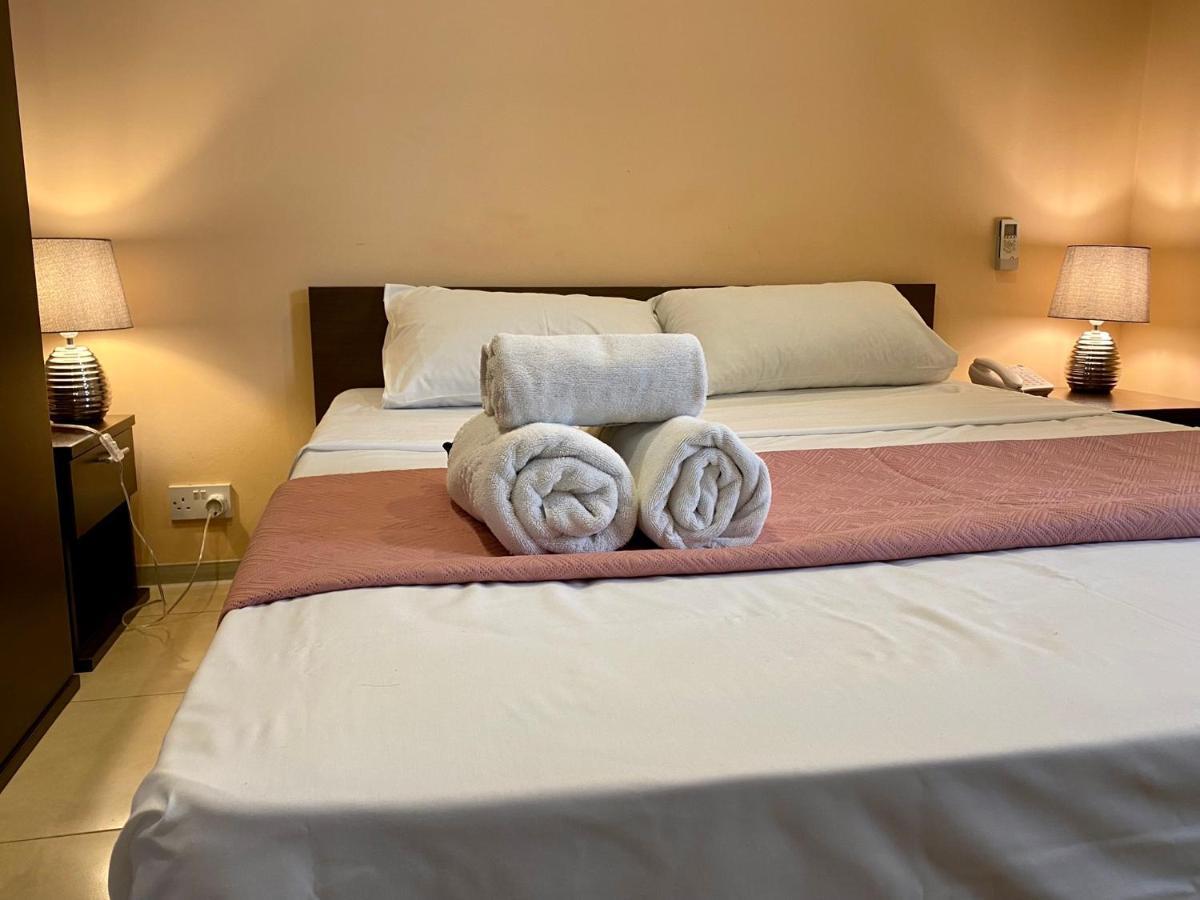 Malta Paradise Hotel Saint Julian's 외부 사진