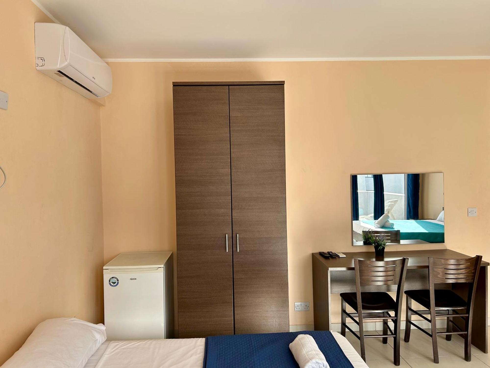Malta Paradise Hotel Saint Julian's 외부 사진