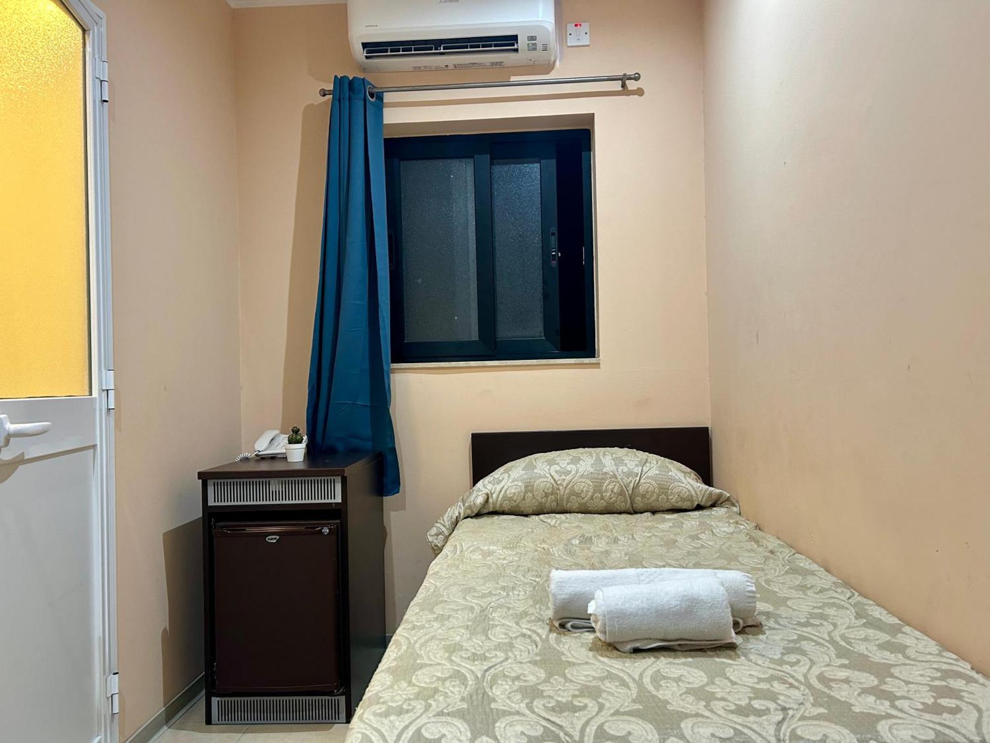 Malta Paradise Hotel Saint Julian's 외부 사진